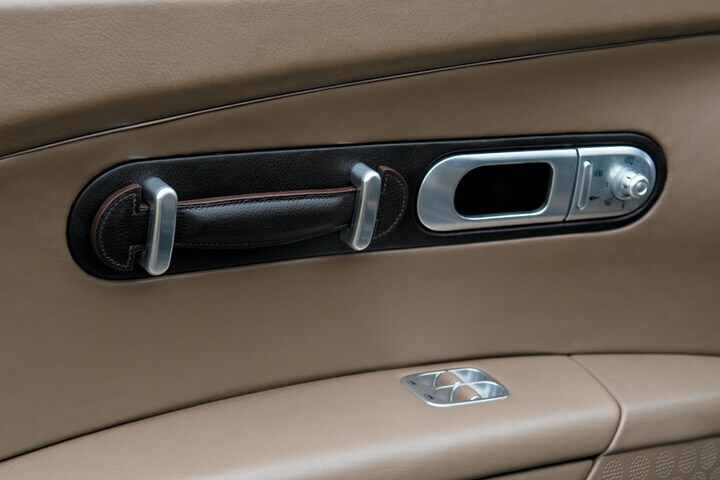 Bugatti Veyron FBG par Hermès