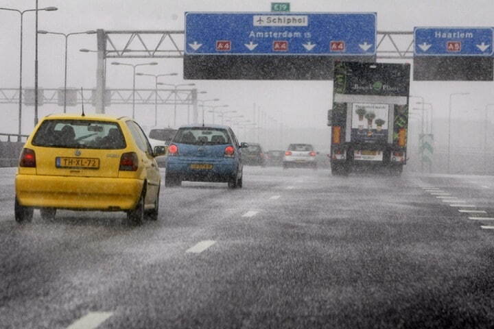 Sneeuw op 25-3-2008 (foto: ANP)