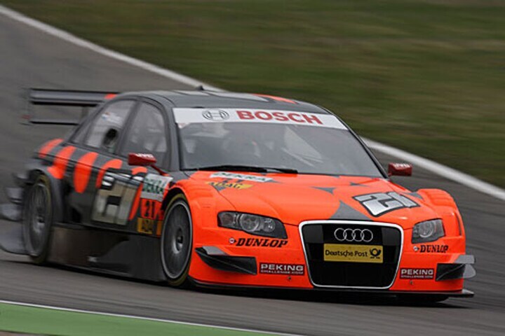 Christijan Albers racet DTM
