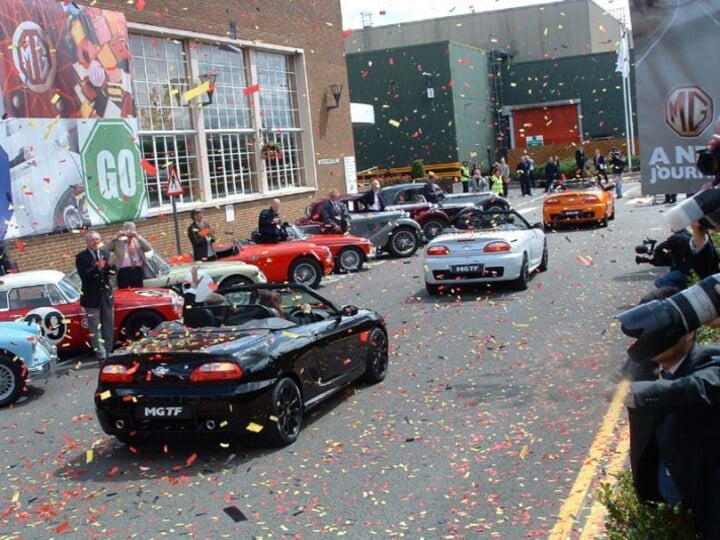 MG's vieren feest in Longbridge