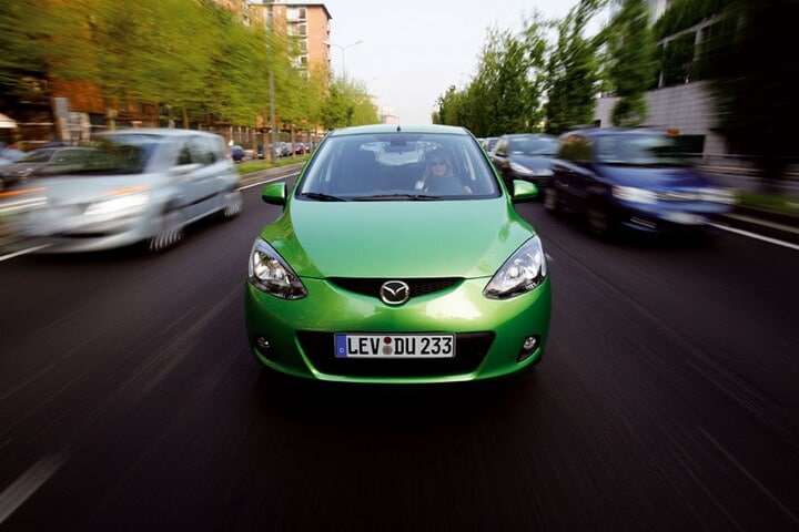 Mazda 2