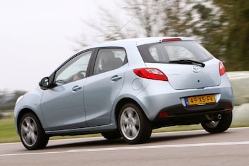 Mazda 2 1.3hp Executive