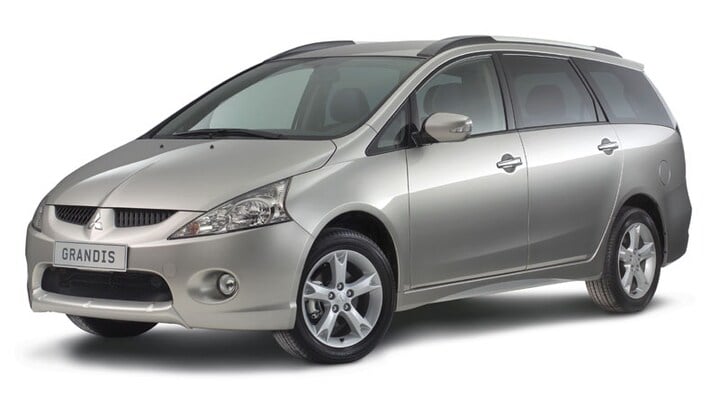 Mitsubishi Grandis Travel