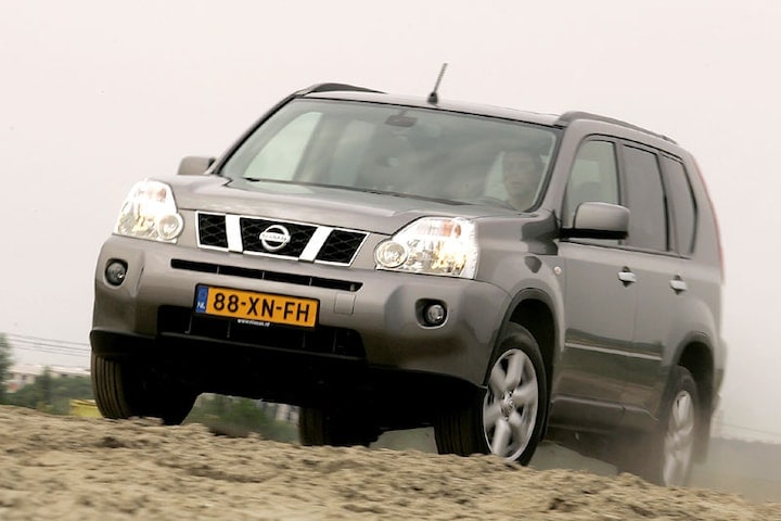 Nissan X-Trail 2.5 4WD LE