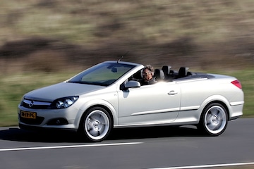 Opel Astra TwinTop 1.9 CDTi 150pk Temptation