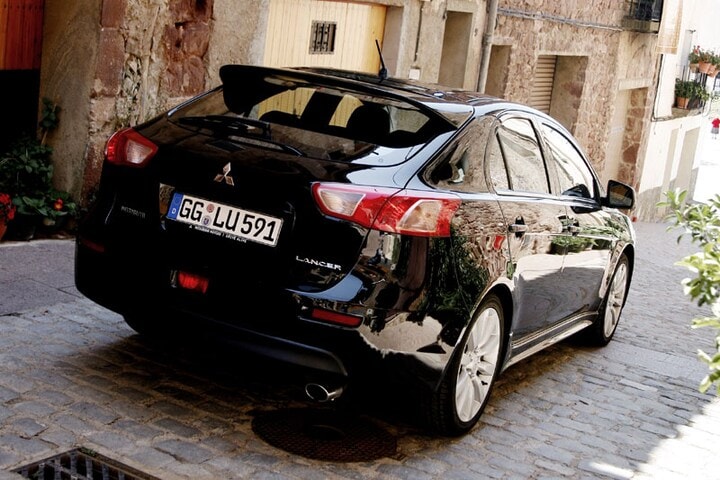 Mitsubishi Lancer Sportsback