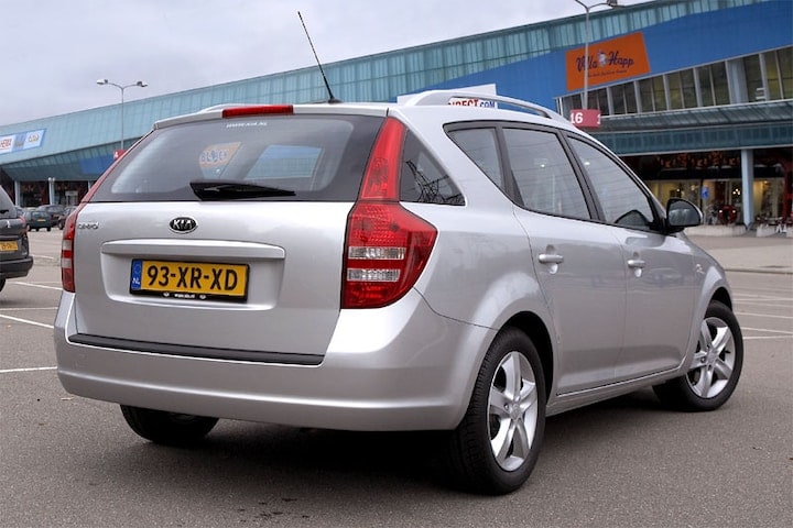 Kia Ceed Sporty Wagon 1.6 CVVT X-ecutive