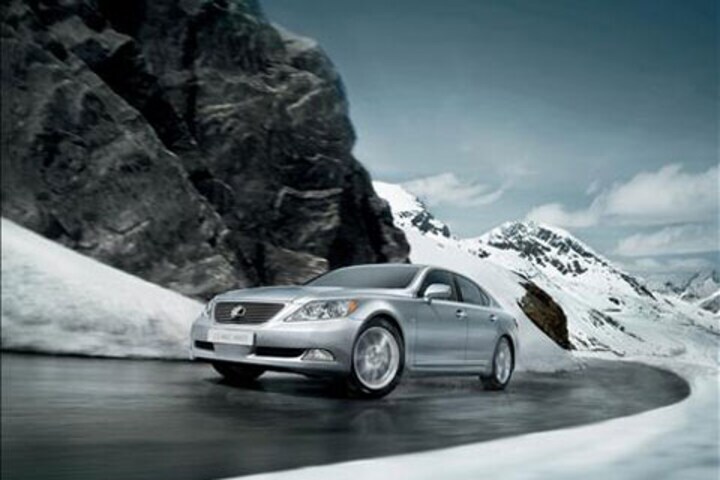 Lexus LS460 AWD