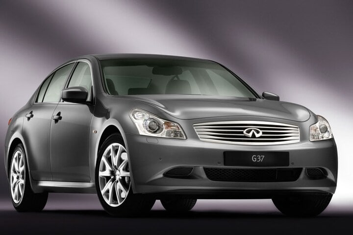 Infiniti G37 sedan