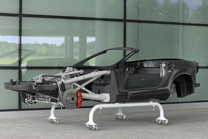 Mercedes-Benz SLR Roadster in aanbouw