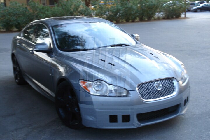 Jaguar XF-R