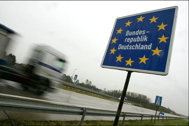 Autobahn grens Duitsland snelweg | Foto: ANP