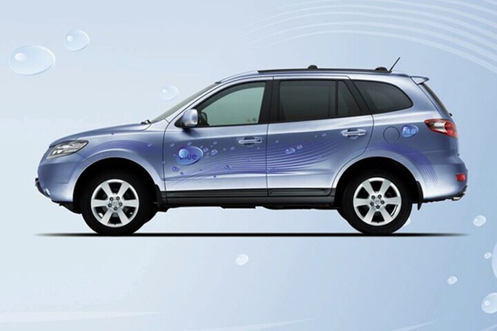 Hyundai Santa Fe BlueHybrid