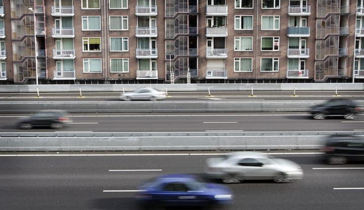 Wonen in Amsterdam naast de A10 | Foto: ANP