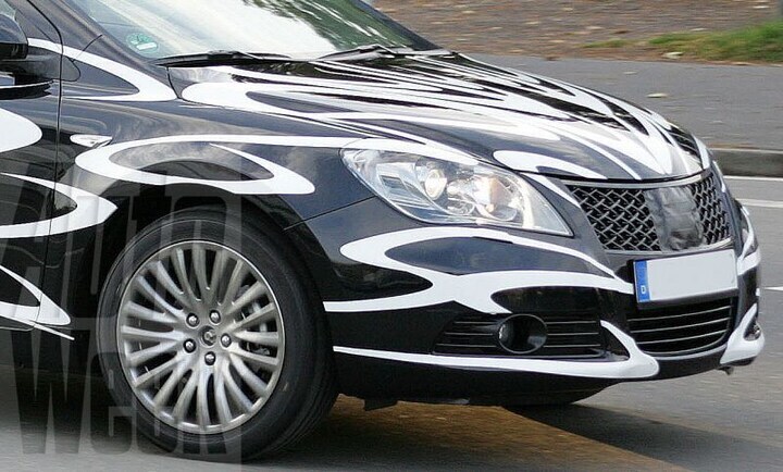 Suzuki Kizhasi | Foto: Carpix