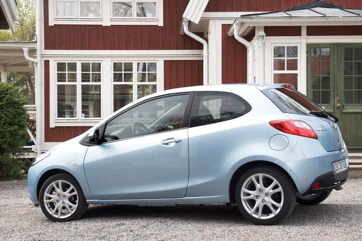 Mazda 2