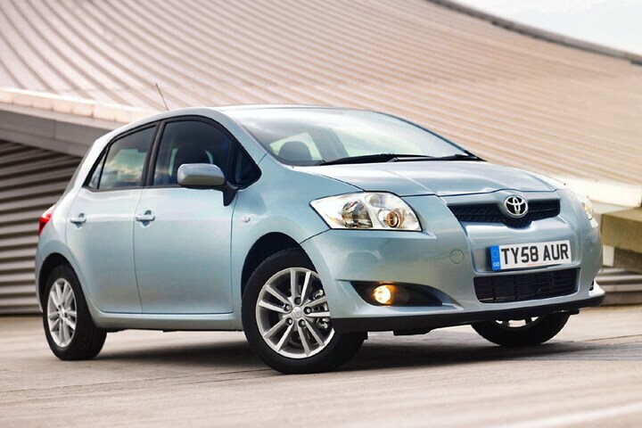 Toyota Auris 1.33-litre Dual VVT-i engine 