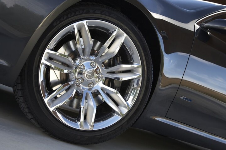 Chrysler 200C EV Concept