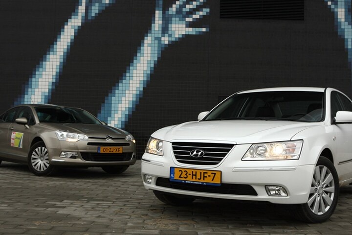 Hyundai Sonata 2.0i / Citroën C5 2.0i 16V
