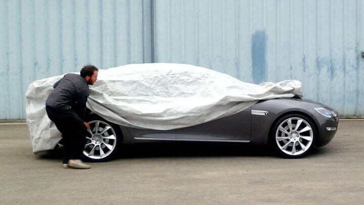 Tesla S
