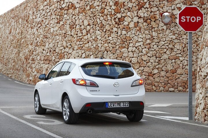 Mazda 3 i-stop