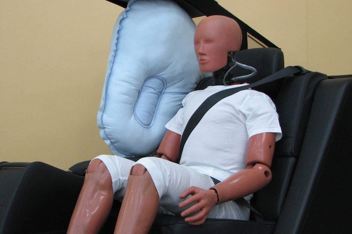 Toyota's tussenairbag achterpassagiers