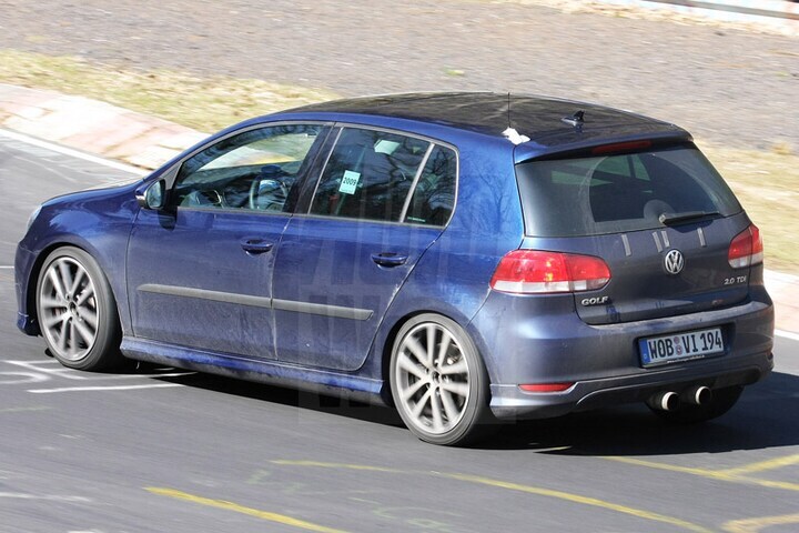 Volkswagen Golf R20T (foto: Carpix)