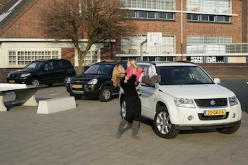 Suzuki Grand Vitara / Hyundai Santa Fe / Hyundai T