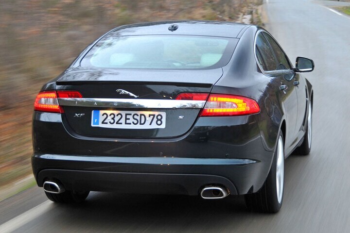 Jaguar XFR