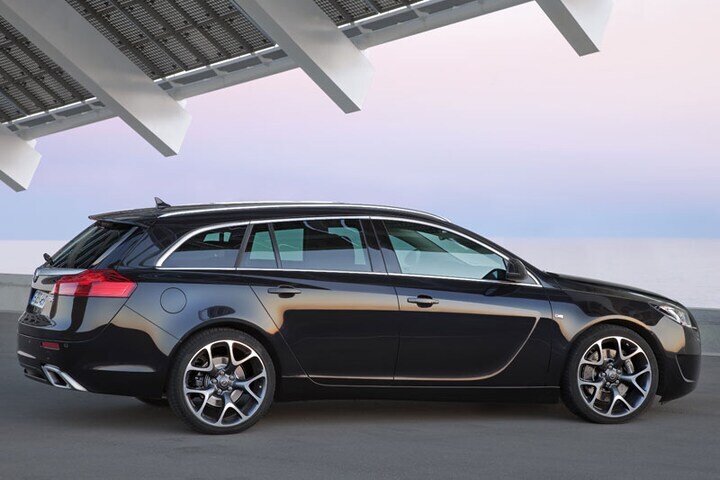Opel Insignia Sports Tourer OPC 