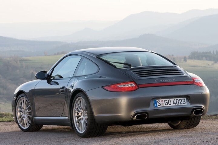 Porsche 911 Carrera 4 Coupé