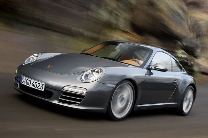 Porsche 911 Carrera 4 Coupé