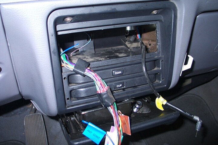 Autoradio gestolen