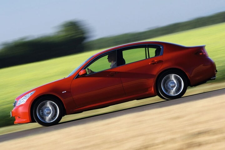 Infiniti G37
