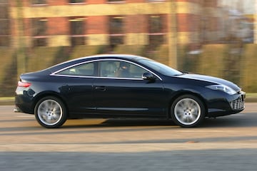 Renault Laguna Coupé 3.5 V6 Initiale