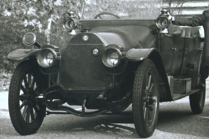 Alfa Romeo 24 HP Torpedo 1910-1913