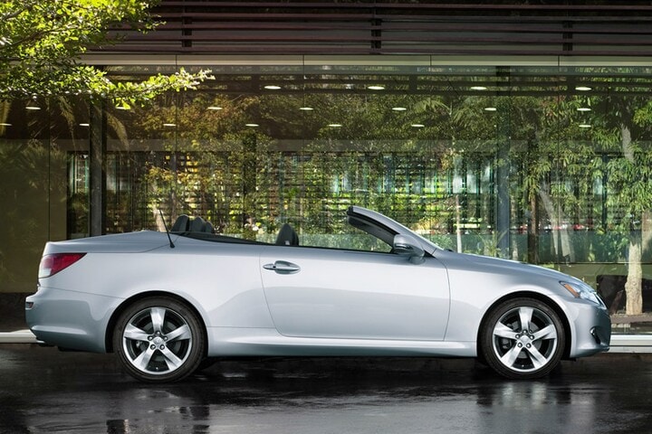 Lexus IS 250C