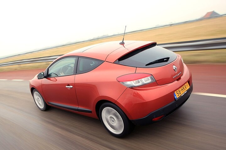 Renault Mégane Coupé 1.9 dCi 130 pk 