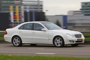 Mercedes-Benz E 200 NGT