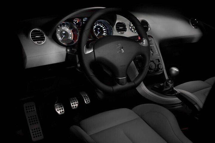 Peugeot RCZ
