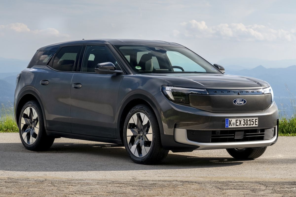 Ford Explorer en Capri Frunk