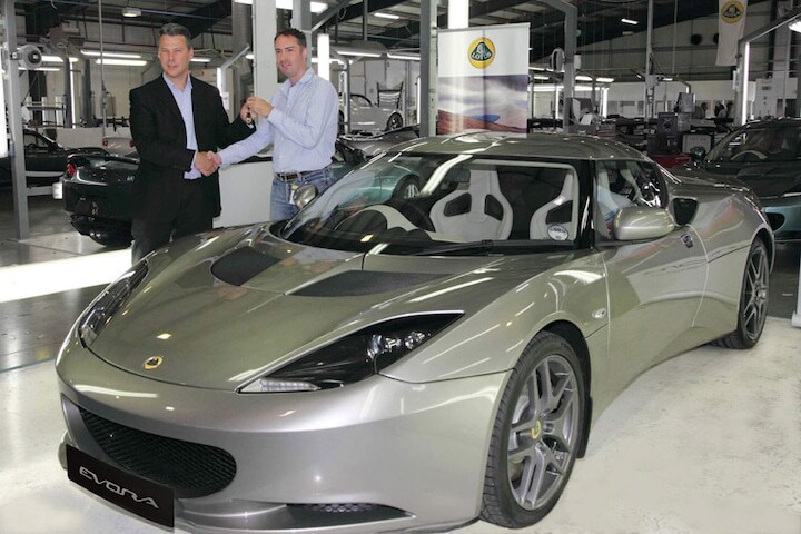 Eerste klant voor Lotus Evora
