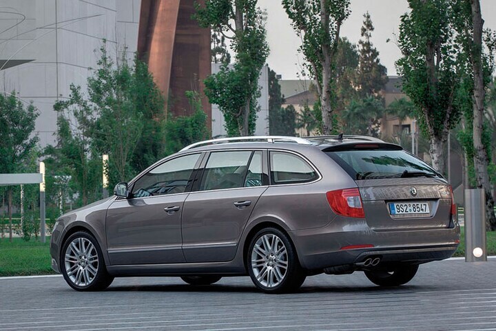 Skoda Superb Combi