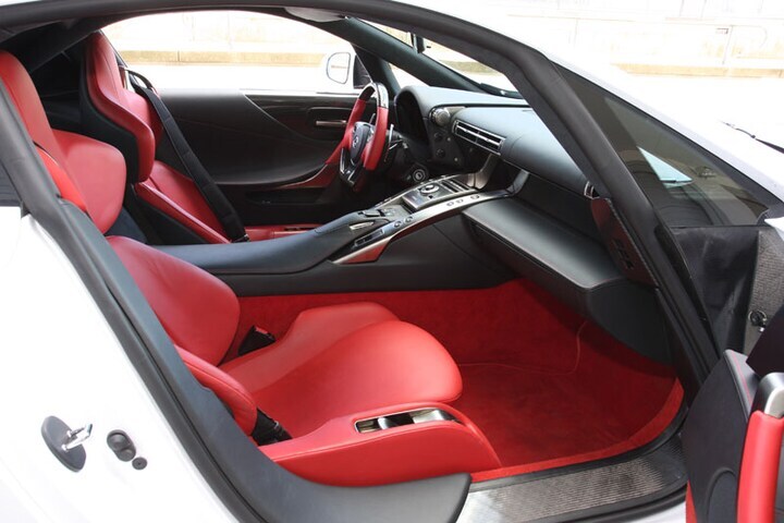 Lexus LFA