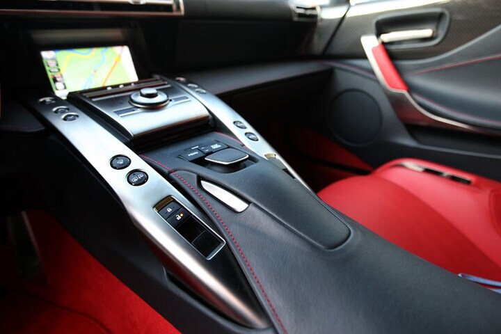 Lexus LFA