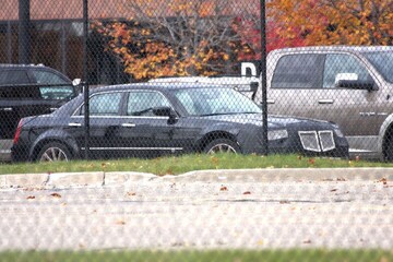 Chrysler 300C mule