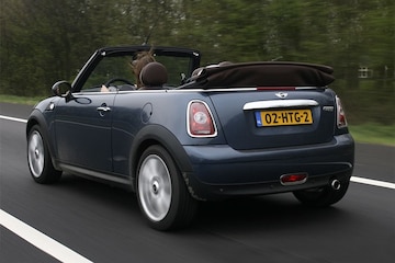 Mini Cabrio Cooper Chili 