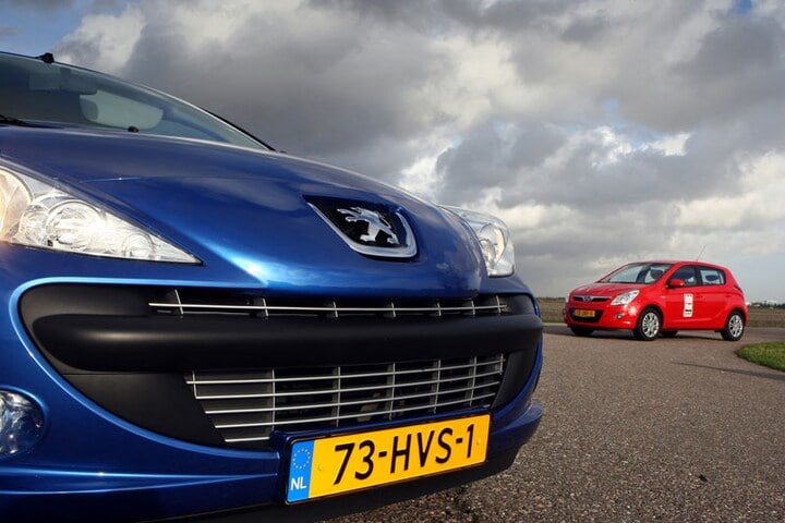 Hyundai i20-Peugeot 206+