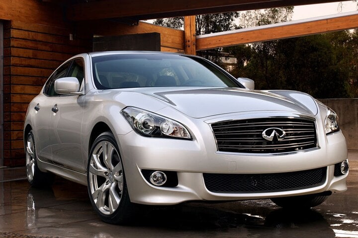 Infiniti M