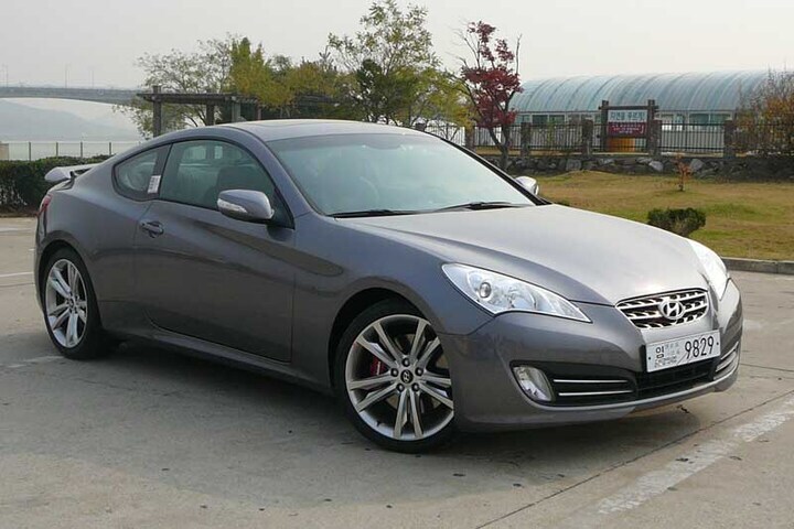 Hyundai Genesis Coupé 3.8 RS